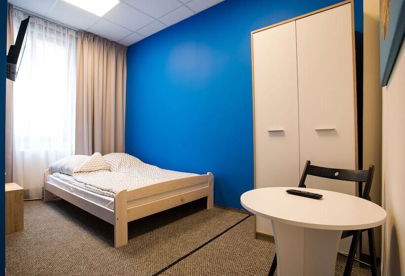 اتاق استاندارد, Moon Hostel Poznań