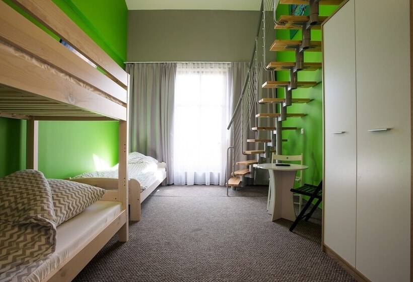 اتاق استاندارد, Moon Hostel Poznań