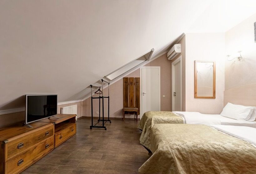 اتاق استاندارد سه نفره, Tiara Domodedovo Guest House