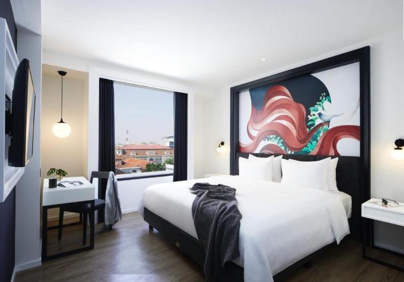 Студия Стандарт, De Braga, Artotel Curated