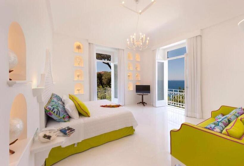 اتاق لوکس با چشم‌انداز دریا, Villa Silvana Relais