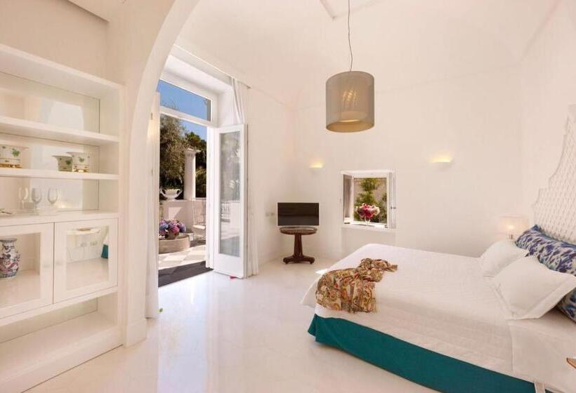 اتاق لوکس با بالکن, Villa Silvana Relais