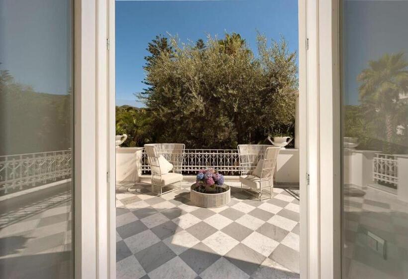 اتاق لوکس با بالکن, Villa Silvana Relais