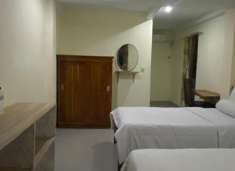 اتاق لوکس خانوادگی, Pesona Bali Room And Restaurant