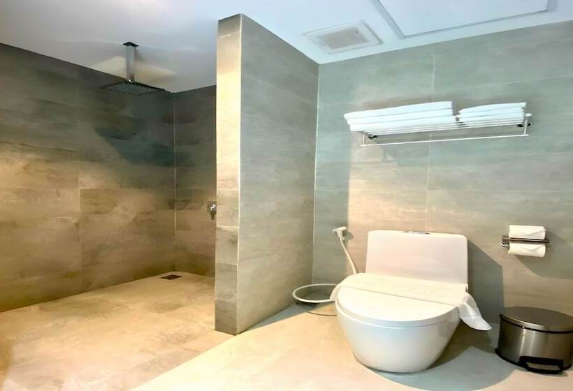 اتاق استاندارد, Lcs Hotel & Apartment