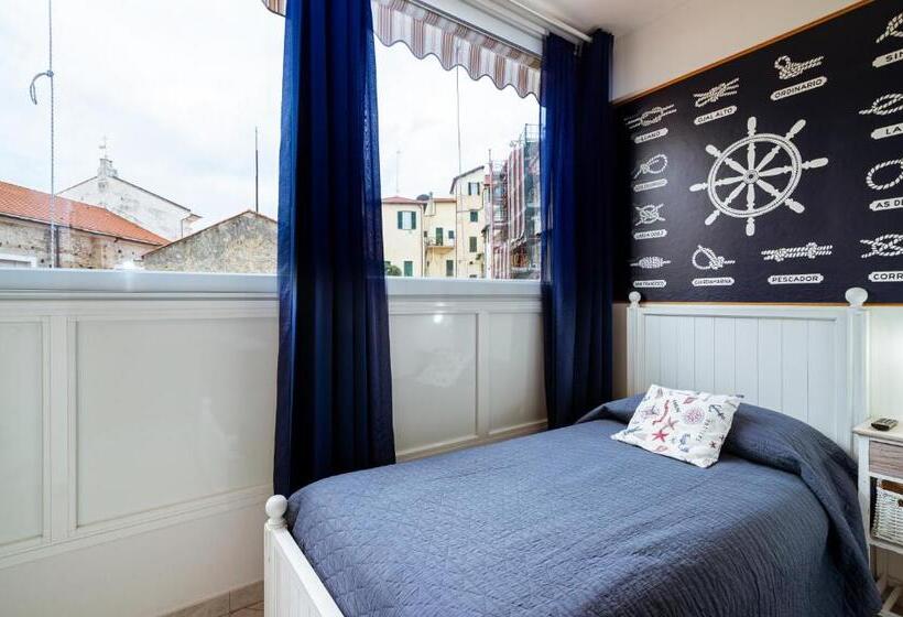 Номер Стандарт Трехместный, 6 In Centro Guest House