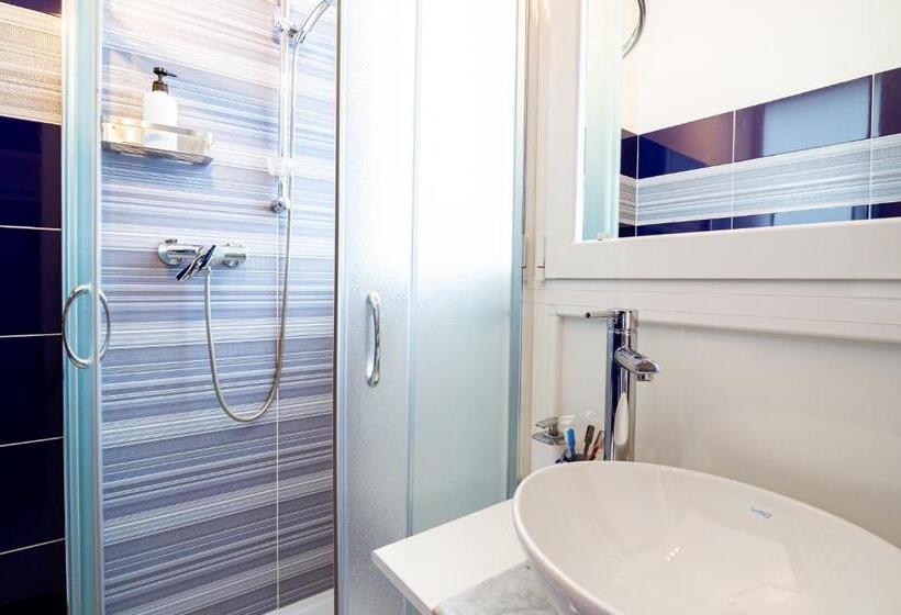 Номер Стандарт Трехместный, 6 In Centro Guest House