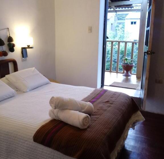 اتاق استاندارد, Hospedaje Venka Urubamba   Hostel