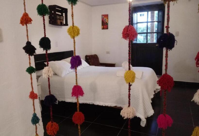 اتاق خانوادگی, Hospedaje Venka Urubamba   Hostel