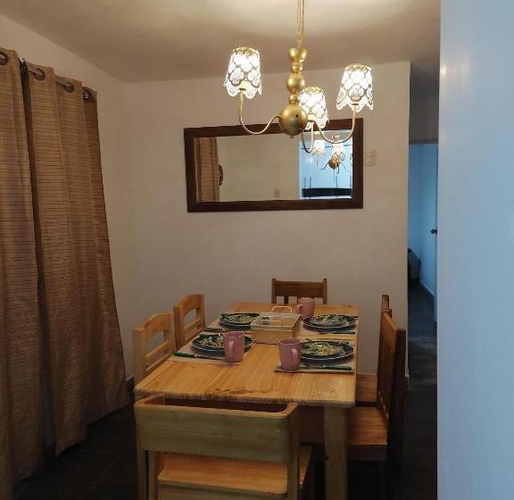 آپارتمان 2 خوابه, Hospedaje Venka Urubamba   Hostel