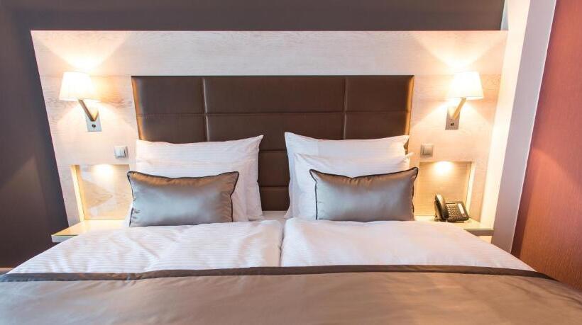 اتاق لوکس, Aura Hotel   Adults Only