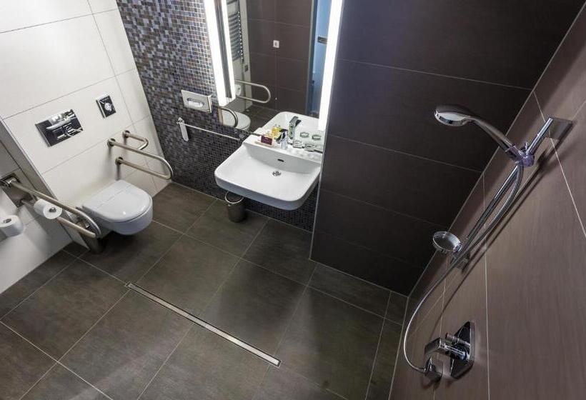 اتاق استاندارد برای معلولان, Aura Hotel   Adults Only