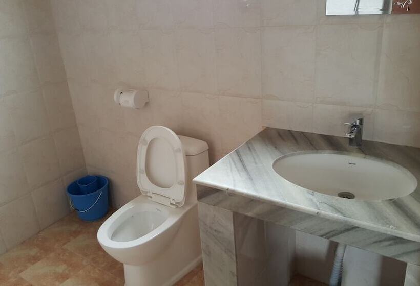 اتاق استاندارد, Chitwan Village Resort