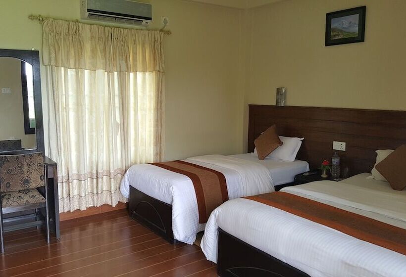 اتاق استاندارد, Chitwan Village Resort
