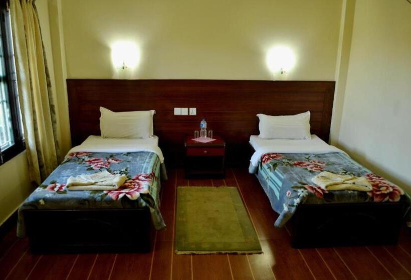 اتاق استاندارد, Chitwan Village Resort