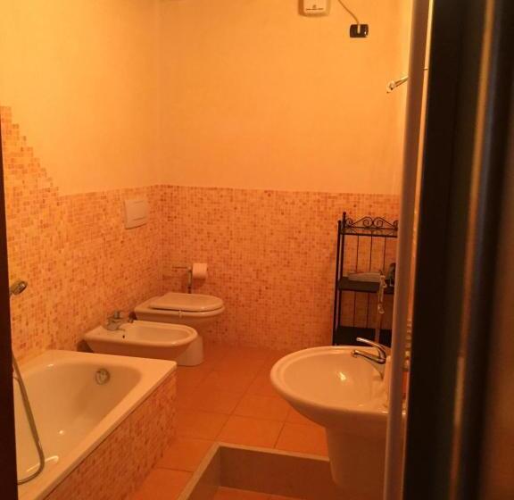 Семейный Номер, B&b Via Garibaldi