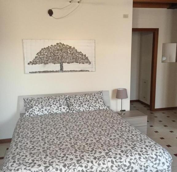 Семейный Номер, B&b Via Garibaldi