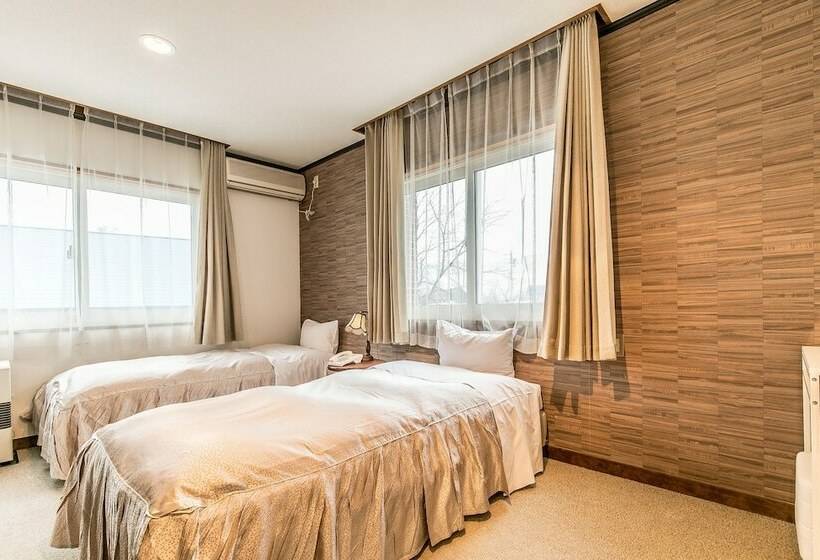 اتاق استاندارد, Petit Hotel Enchante