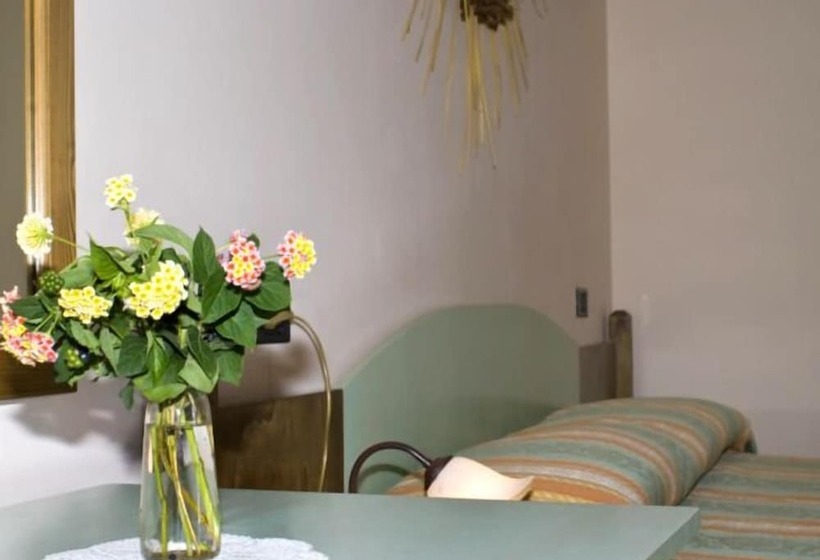 اتاق استاندارد, Agriturismo Li Damiani