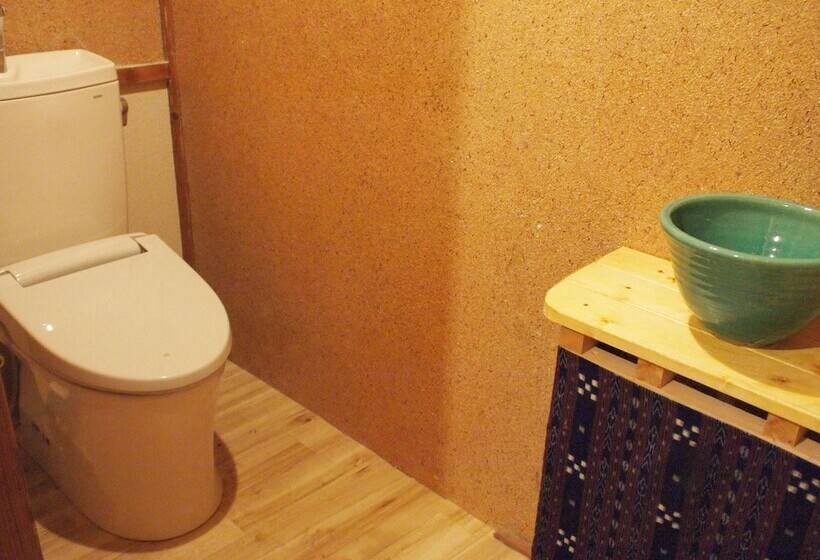 تختخواب در اتاق مشترک, Hostel Otro Mundo
