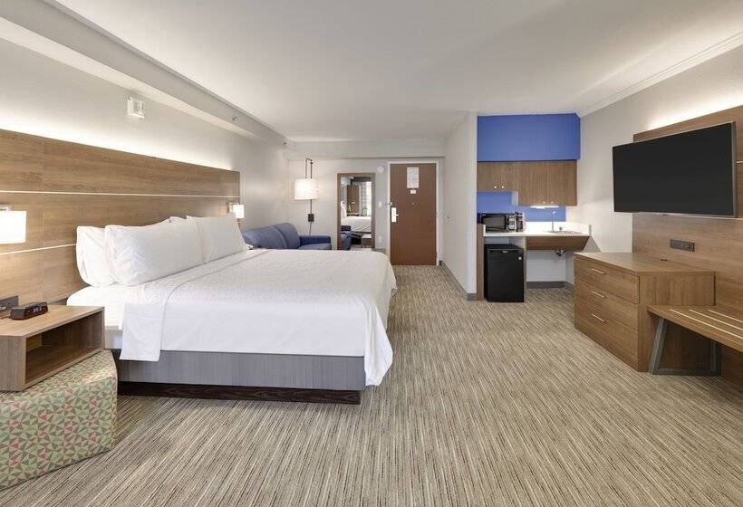 Люкс, Holiday Inn Express & Suites Irving Conv Ctr   Las Colinas, An Ihg