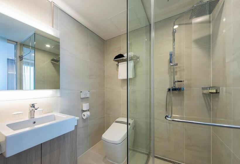 اتاق استاندارد چهار تخته, Sl Hotel Gangneung
