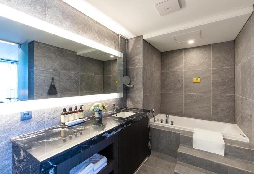 سوییت, Sl Hotel Gangneung