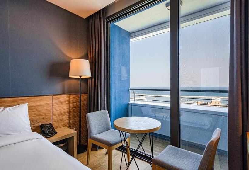 اتاق لوکس خانوادگی, Sl Hotel Gangneung
