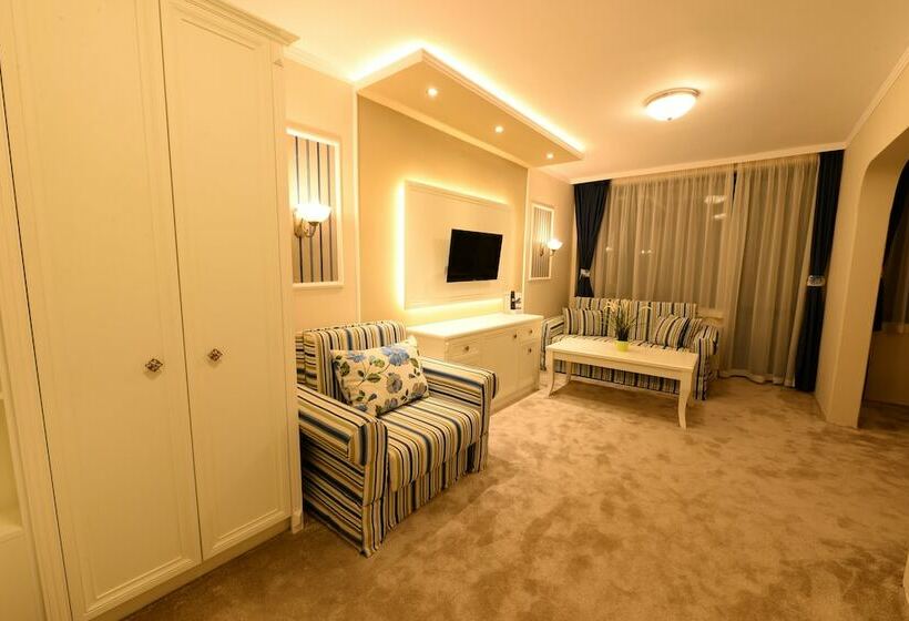 패밀리 스위트, Park Hotel Raya Garden