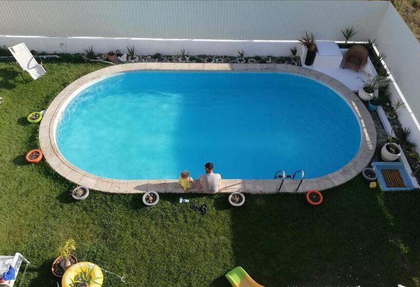 اتاق استاندارد با سرویس بهداشتی مشترک, Vagueira Guest House