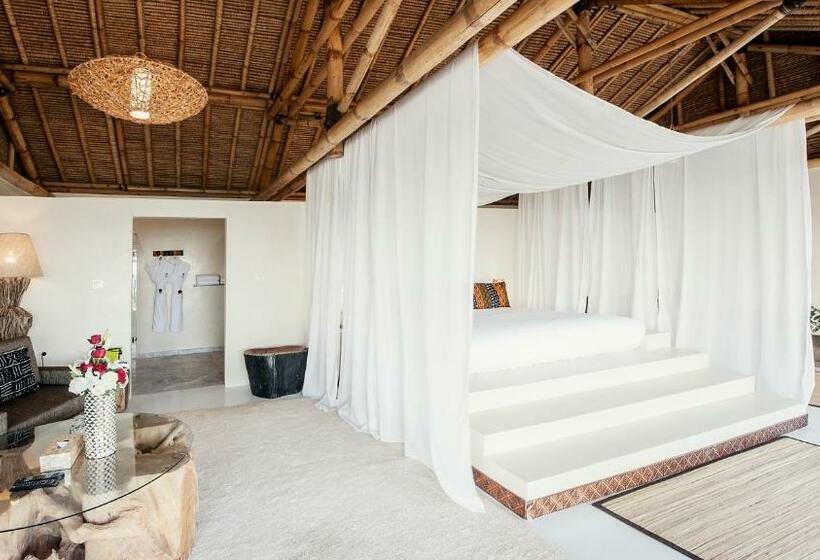 سوییت لوکس, La Crique Nature & Spa