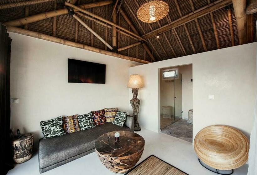 سوییت لوکس, La Crique Nature & Spa