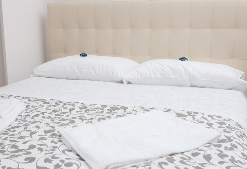 اتاق استاندارد, Le Tre Lune Suites