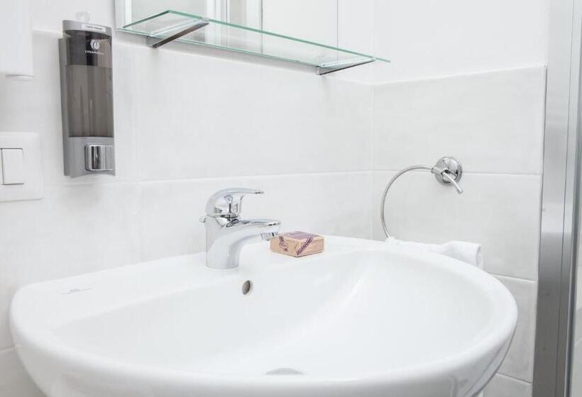 اتاق استاندارد, Le Tre Lune Suites