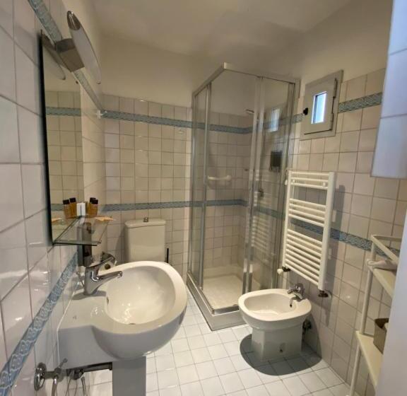 اتاق استاندارد با بالکن, Le Tre Lune Suites