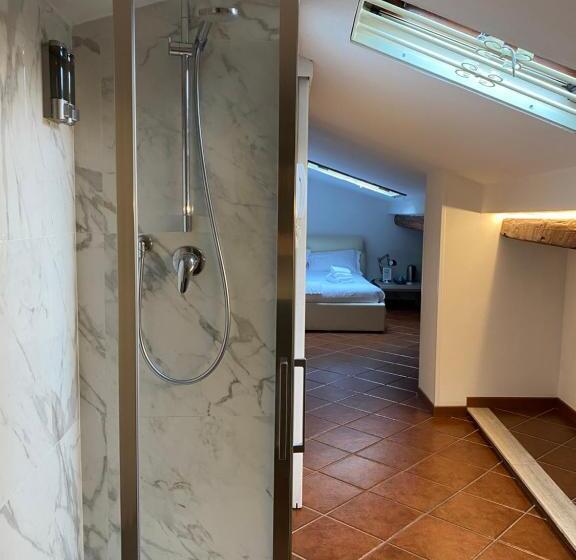 اتاق پنت هاوس, Le Tre Lune Suites