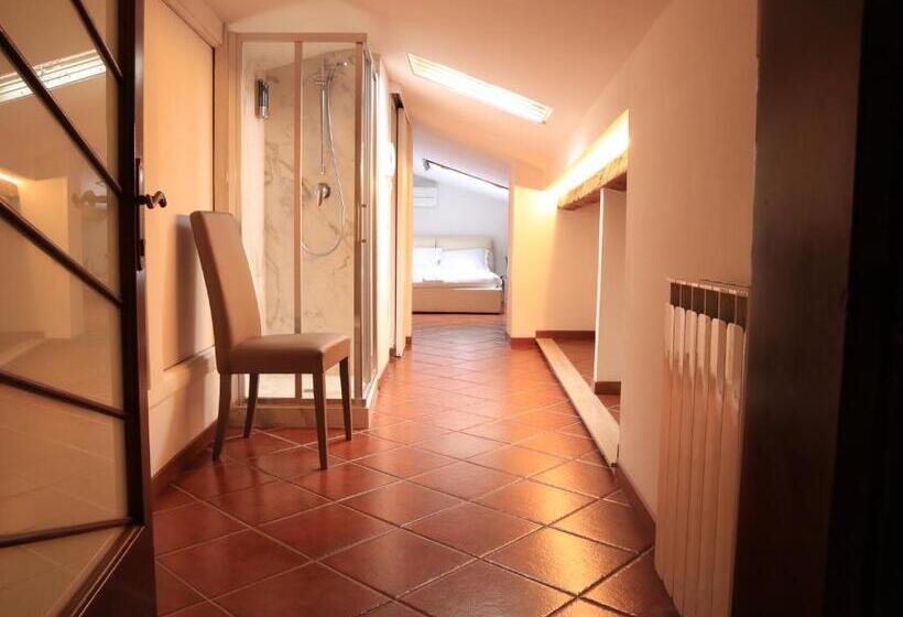 اتاق پنت هاوس, Le Tre Lune Suites