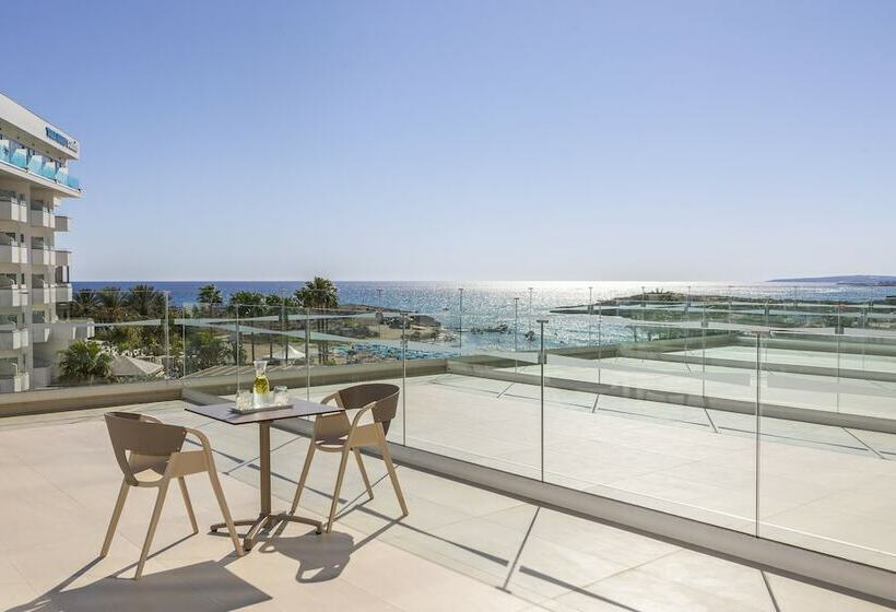 Семейный Номер Вид на Море, Chrysomare Beach Hotel & Resort
