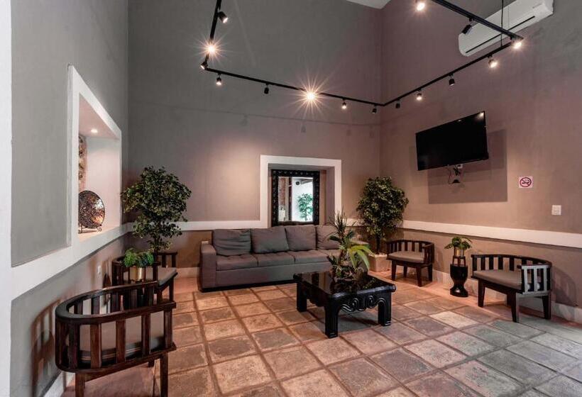 חדר משפחתי דלוקס, Colonial Zaci By Guru