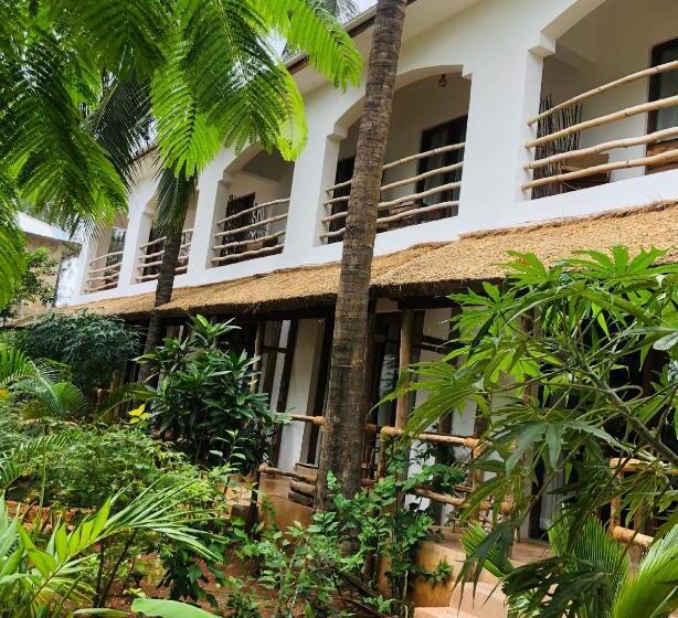 חדר סטנדרט עם מרפסת, Siri Beach Lodge
