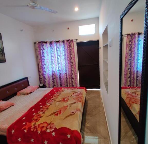 豪华房间, Varah Square Guest House
