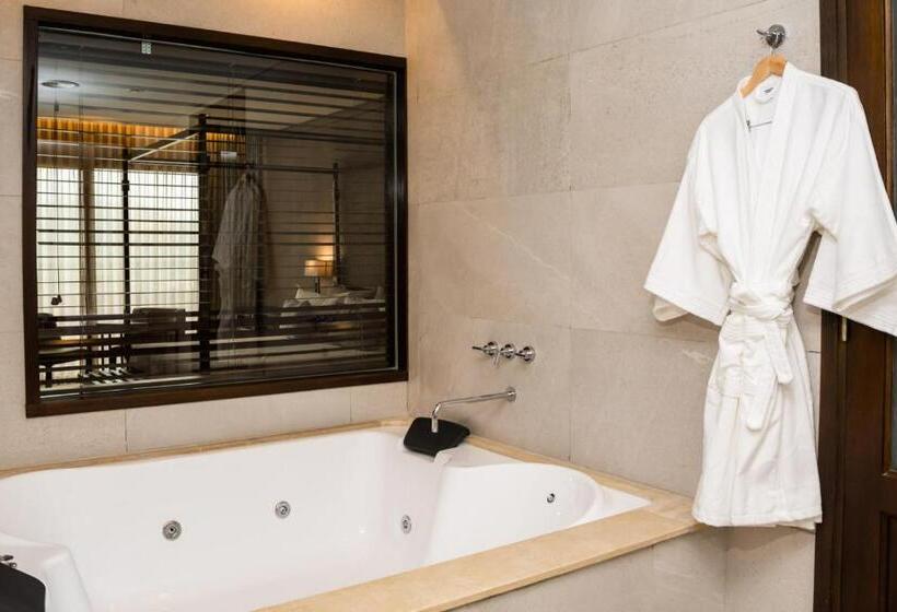 Президентский Люкс, Pueblo Nativo Resort Golf & Spa