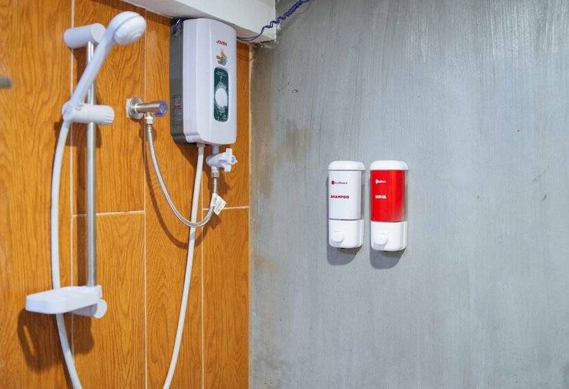 اتاق استاندارد, Reddoorz Plus Near St Lukes Bgc