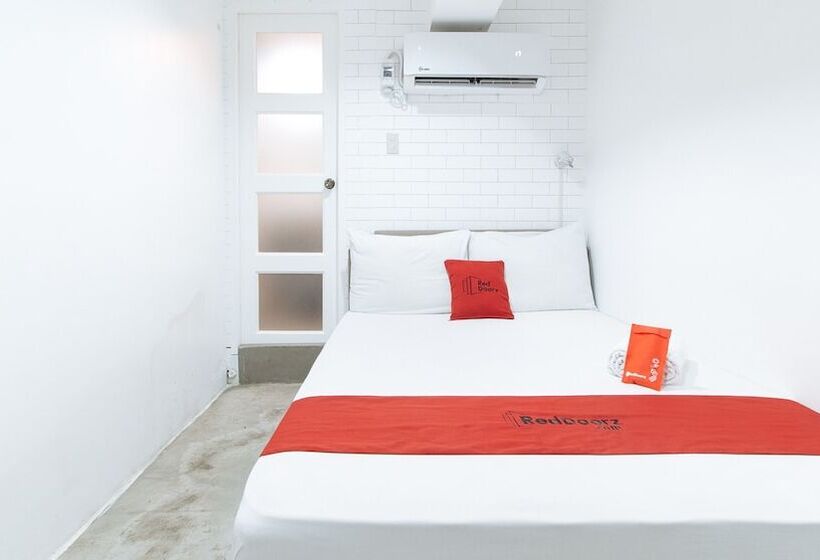 اتاق استاندارد, Reddoorz Plus Near St Lukes Bgc