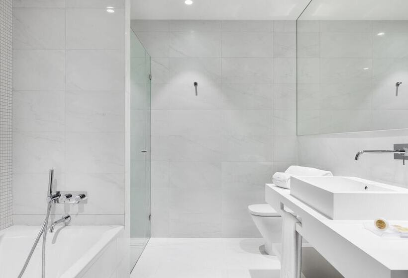 Полулюкс, Eurostars Matosinhos