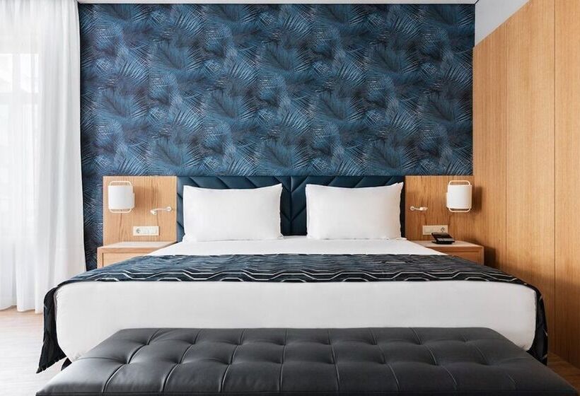 Полулюкс, Eurostars Matosinhos