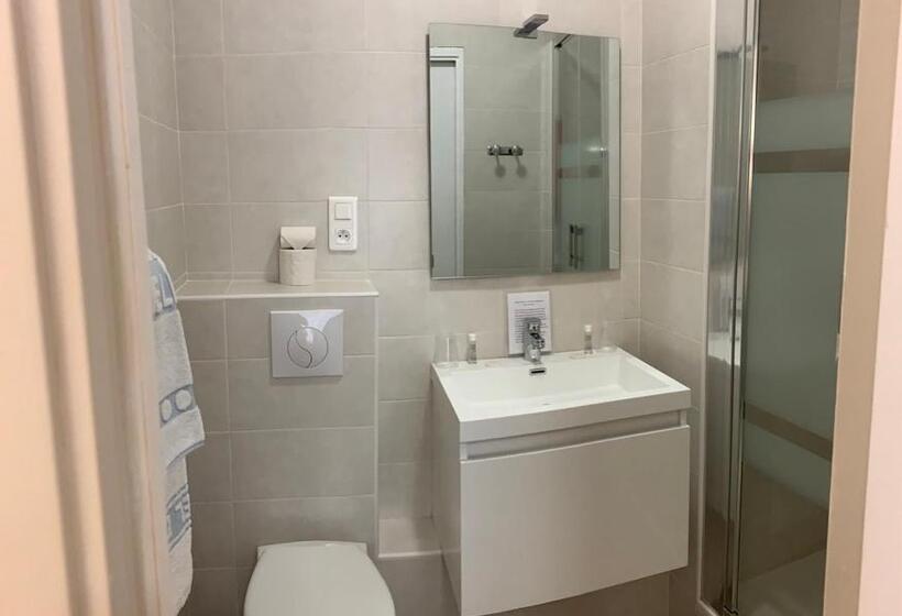 Номер Стандарт, Hôtel Des Bains Et Des Gorges