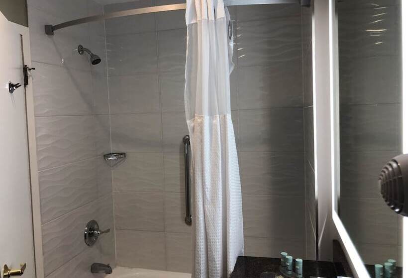 스탠다드 룸 더블 침대 2개, Best Western Fort Lee