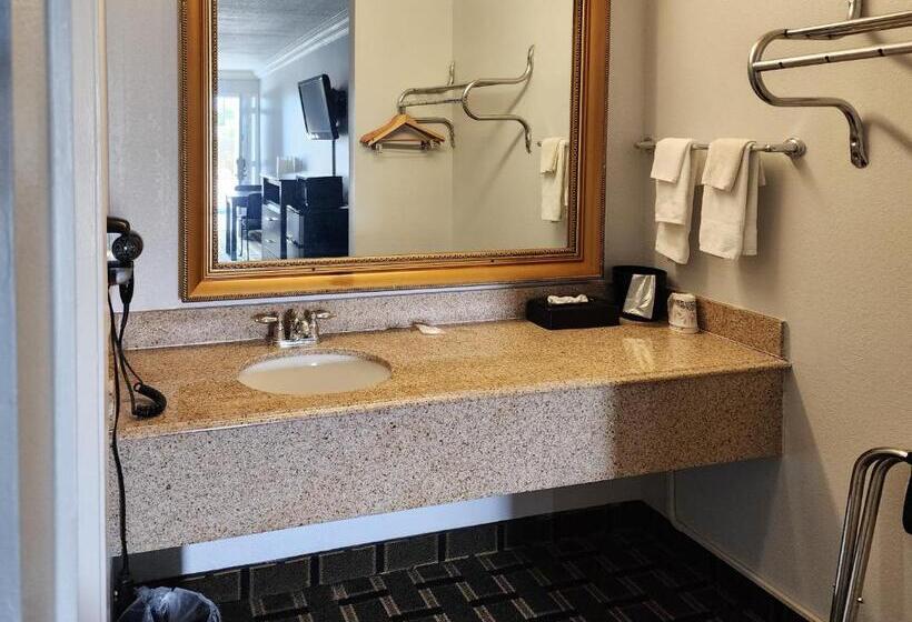 Номер Стандарт, Motel 6 Crowley, La