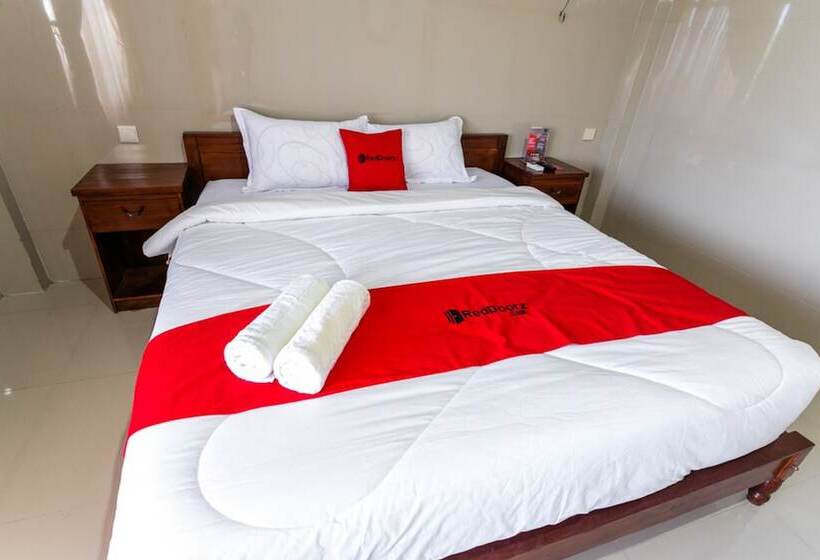 Номер Deluxe, Reddoorz Near Parangtritis Beach